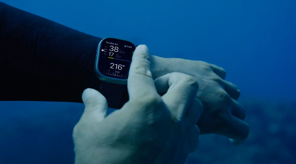 Яка різниця між Apple Watch 8 та Apple Watch Ultra?