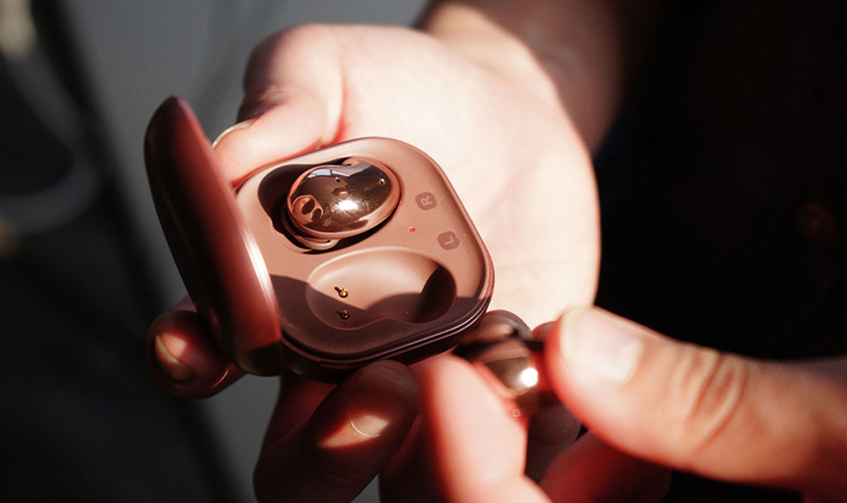 Поради у виборі кращих бездротових навушників 2022