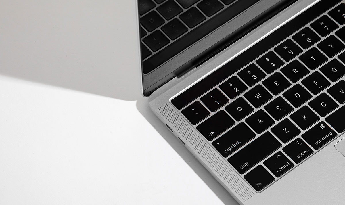 Чому не працює клавіатура на ноутбуці і як це виправити