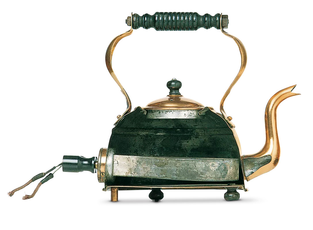 Історія електрочайника: від концепції до 21 століття