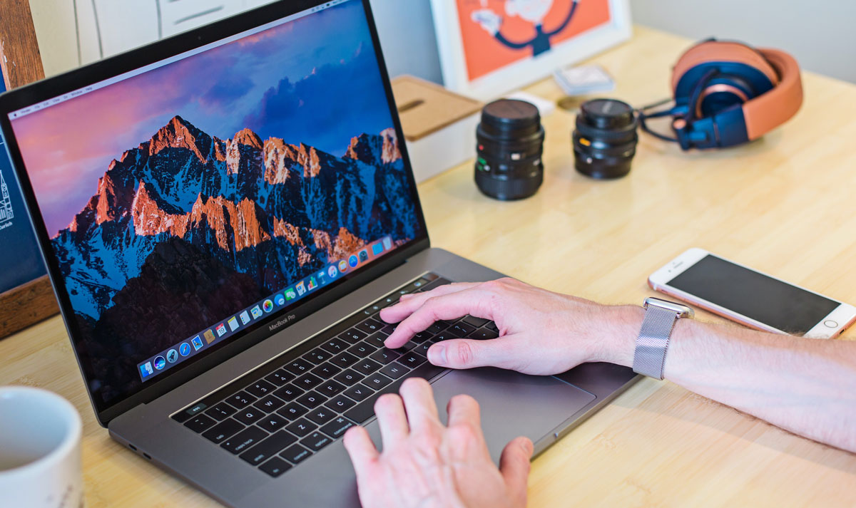 Переваги MacBook у 2022 році