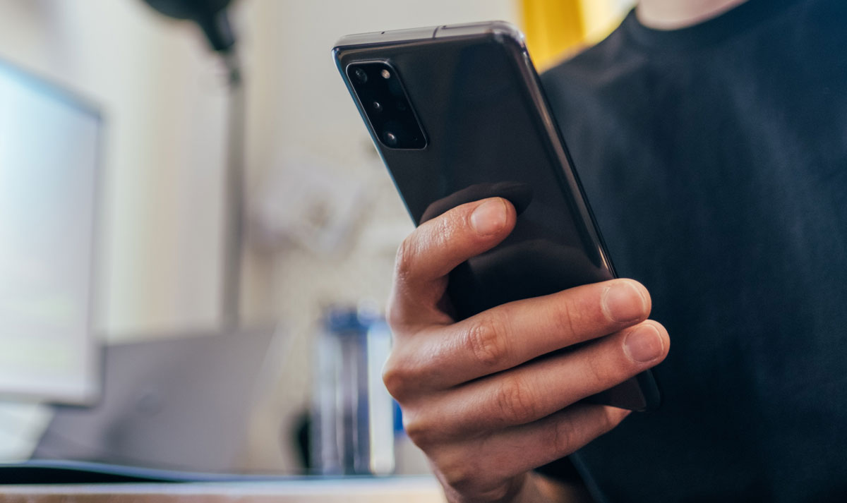 10 причин, чому смартфон швидко розряджається