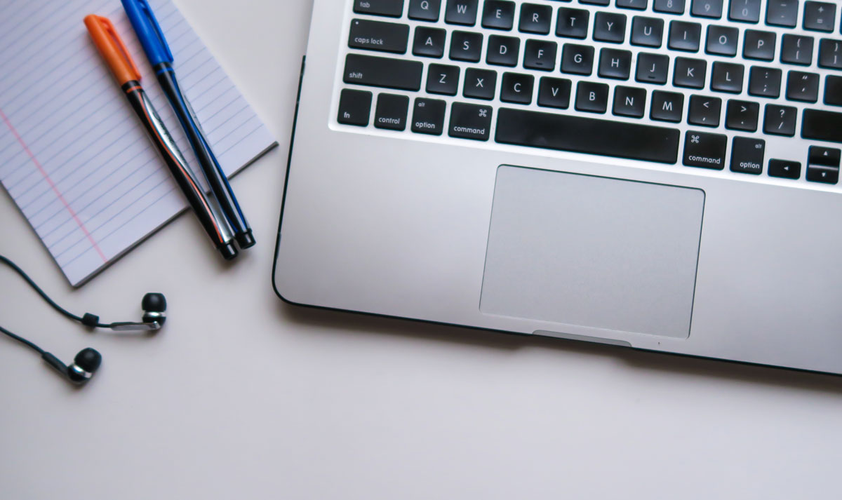 Вплив пандемії та війни на освіту та роль ноутбуків і планшетів