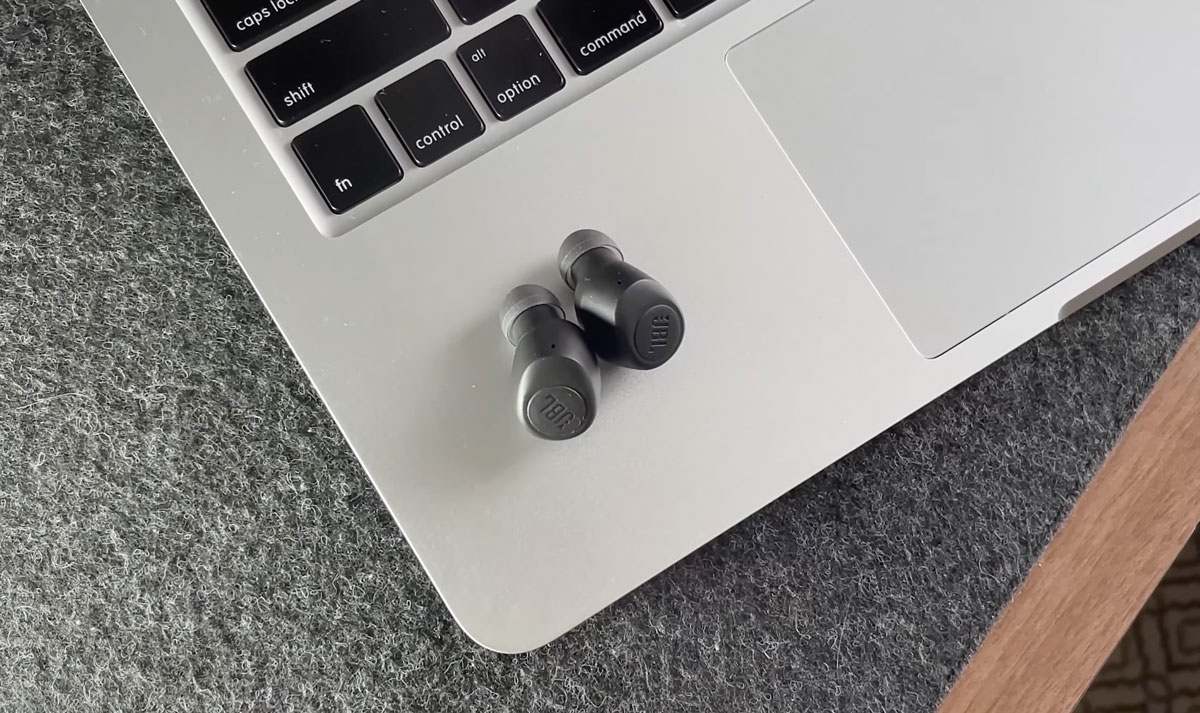 Огляд безпровідних TWS навушників JBL Wave 100 