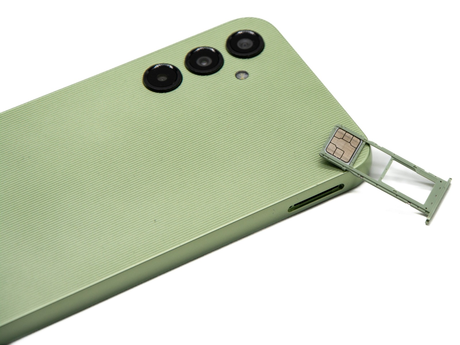 Огляд Samsung Galaxy A14 — Бюджетний варіант смартфону з крутими характеристиками