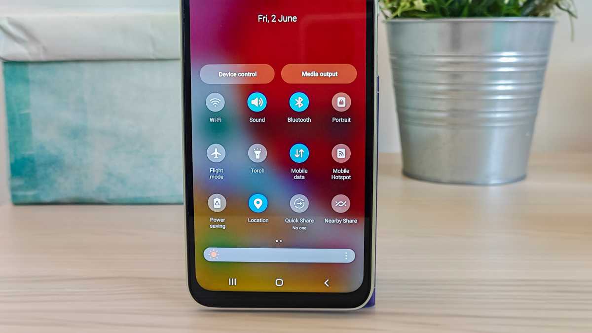 Огляд Samsung Galaxy A14 — Бюджетний варіант смартфону з крутими характеристиками