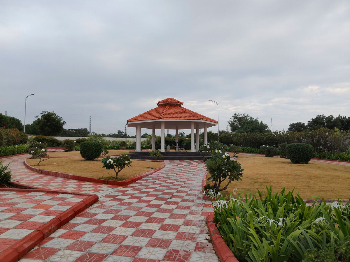 Огляд смартфона Realme C33: характеристики, відгуки, чи варто купувати в 2024 році?