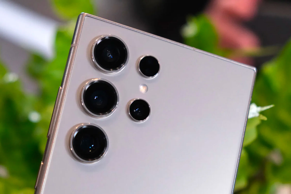 Огляд смартфона Samsung Galaxy S24 Ultra — характеристики, що нового, чи варто оновлюватися