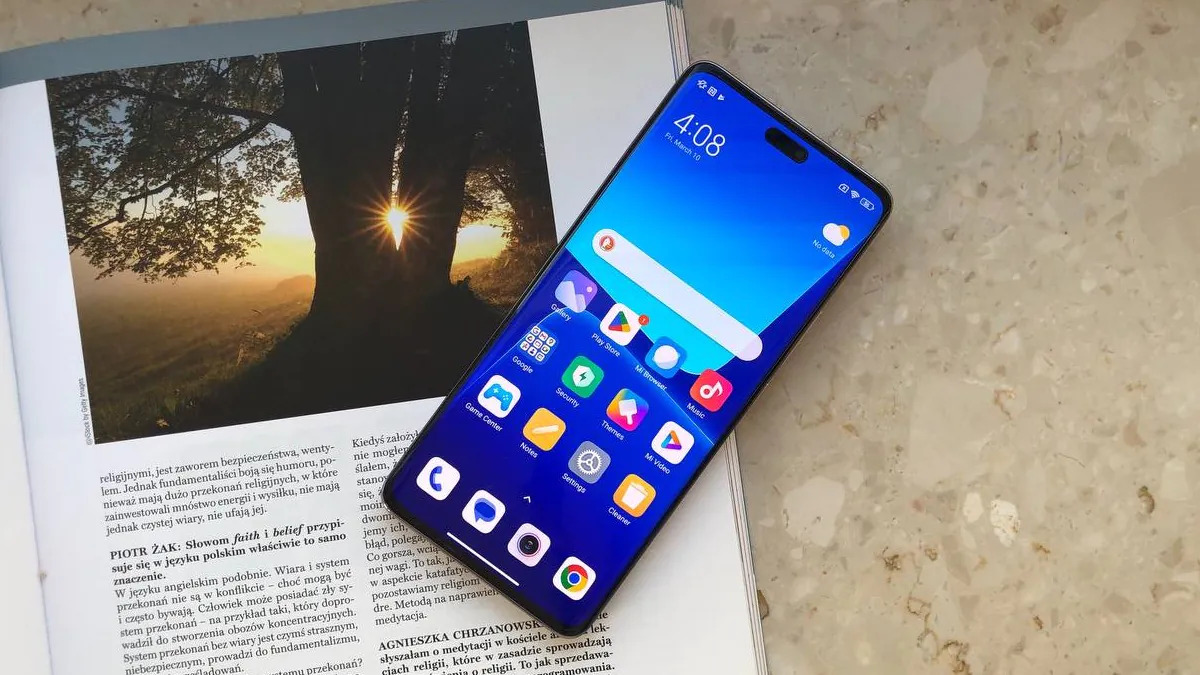 Повний огляд Xiaomi 13 Lite у 2023 році: Чи варто купувати?