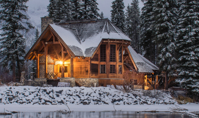 Як зекономити на комуналці взимку — готуємося до зими у суворих умовах