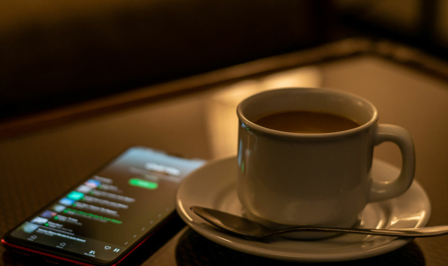 Який потоковий сервіс для музики обрати: Spotify чи Apple Music — Плюси, мінуси, ціна