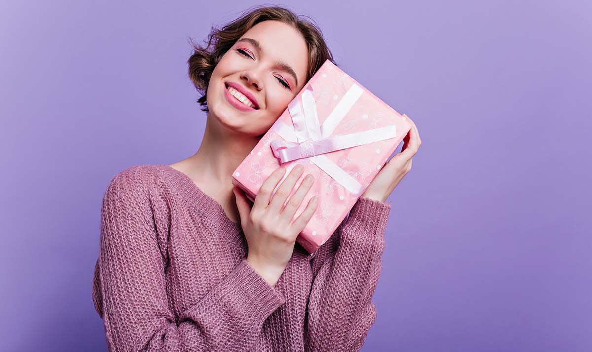 Що подарувати на 8 березня? ТОП-10 подарунків до 4000 грн