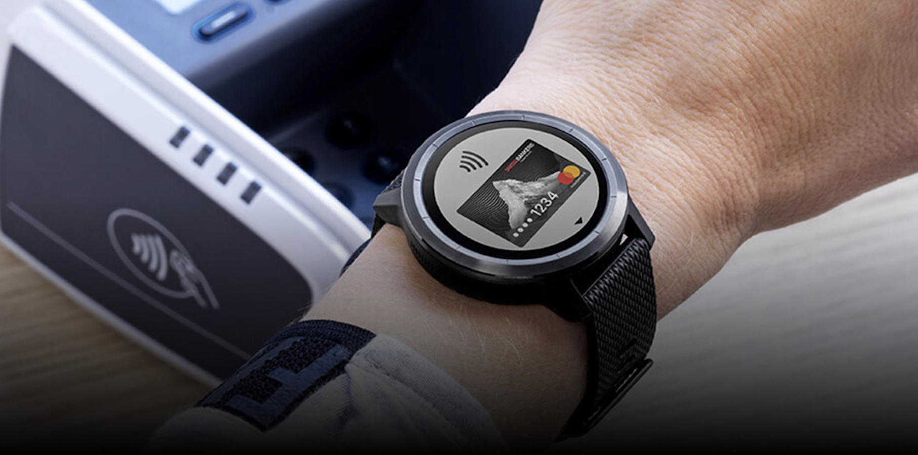 Як розплатитися за допомогою фітнес-трекера та смарт-годинника