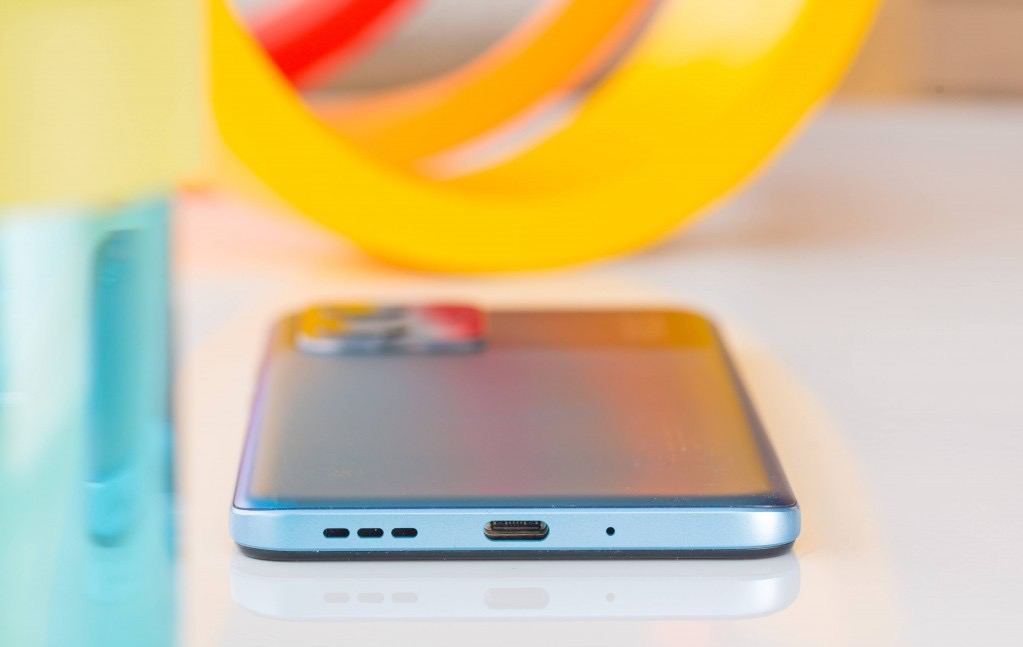 Огляд смартфону Poco X5 5G — Чи варто купувати у 2023 році?