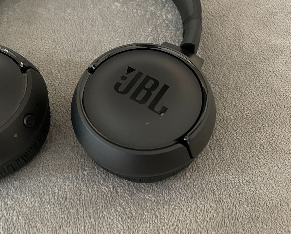 Огляд недорогих навушників з мікрофоном JBL Tune 510BT