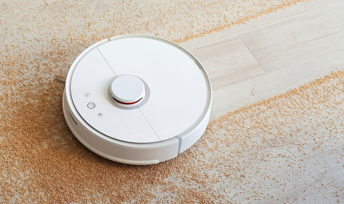 Як почистити робот-пилосос, щоб він працював як новий