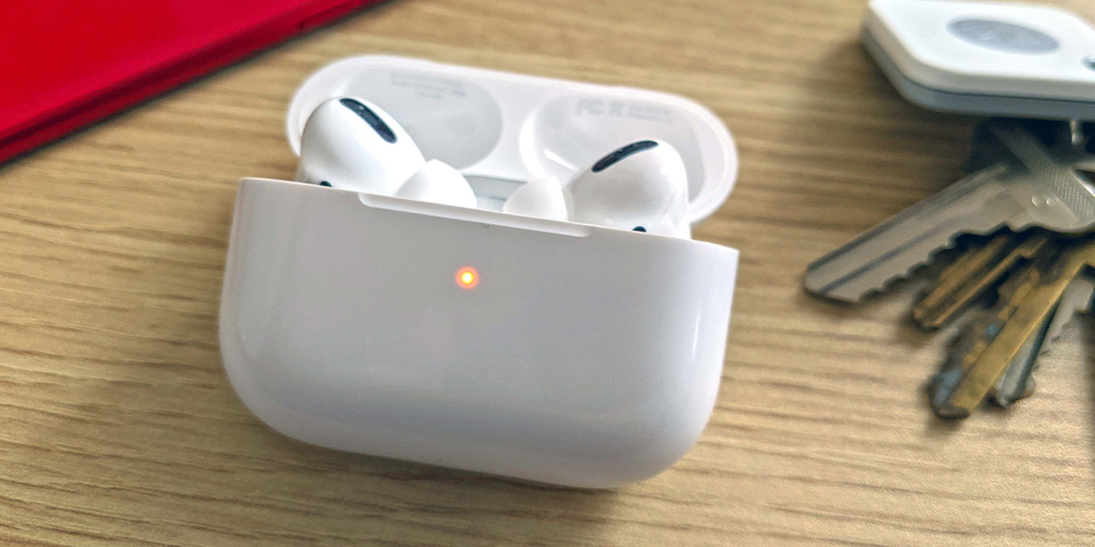 Як подивитися заряд навушників AirPods — 5 способів 2022 року