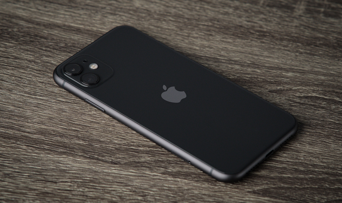 Який iPhone купити в 2022 році?