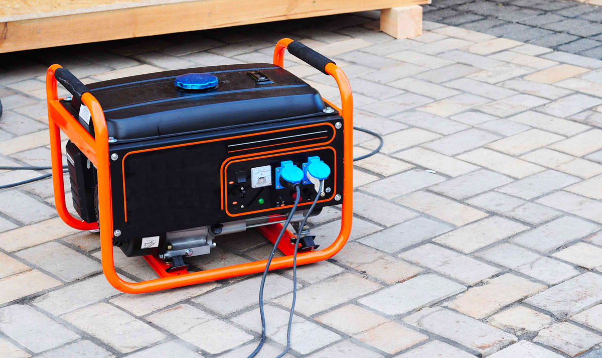 Плюси та мінуси бензинових і дизельних генераторів — який краще?